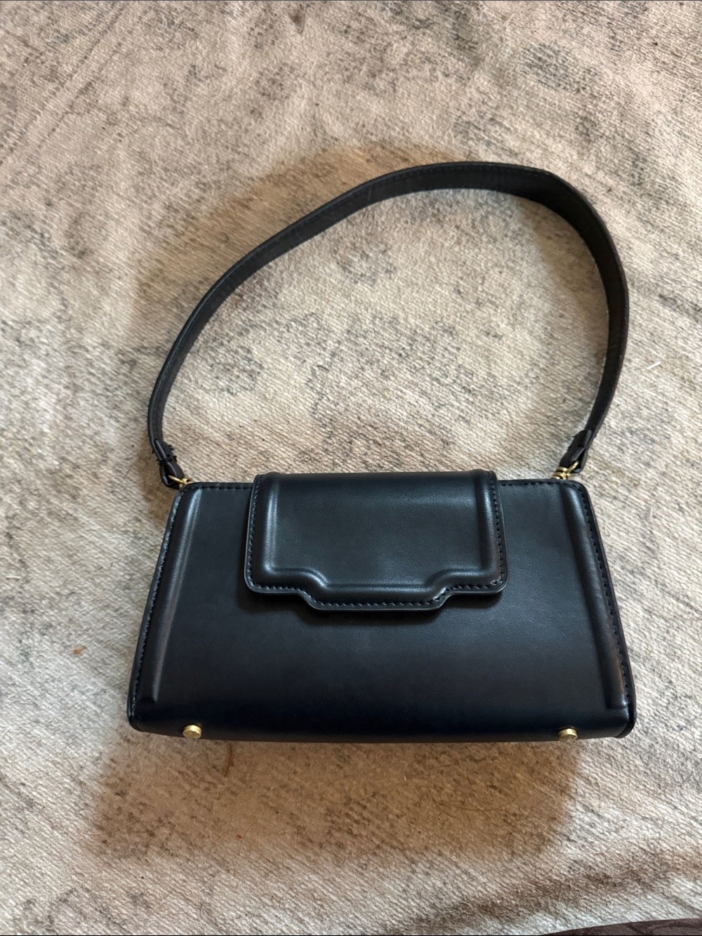 NWOT. Zara Women’s Black Leather Shoulder Bag